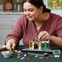 LEGO Icons: French Café